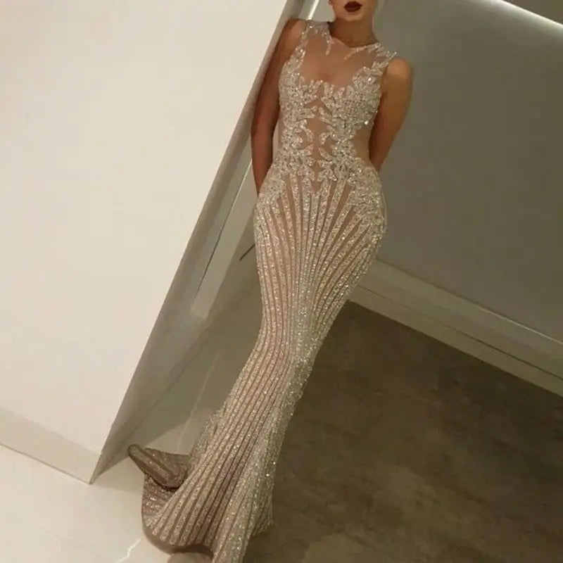 Evening Dresses: O-Neck Mermaid Floor-Length Sleeveless Sequin