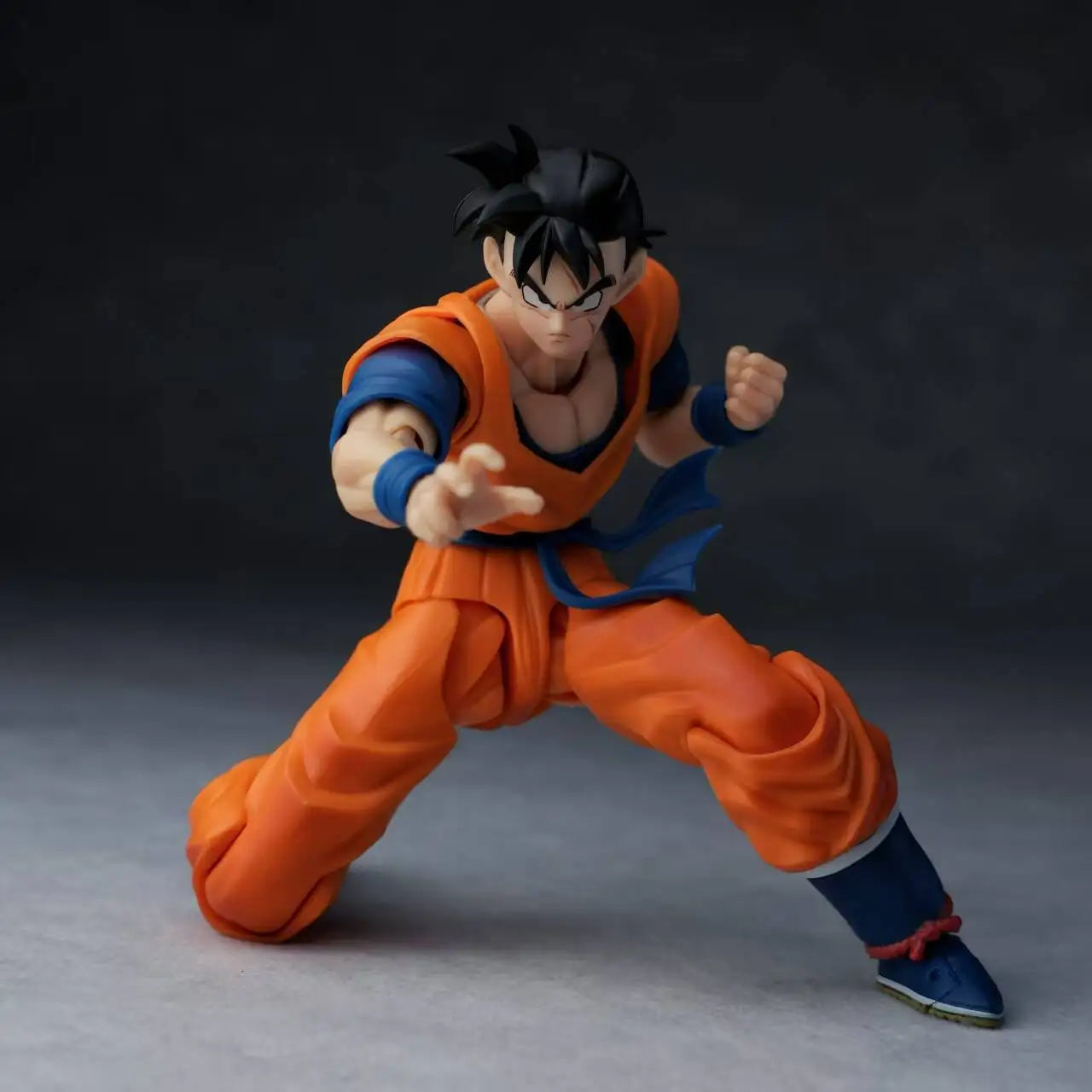 HOT HA TOYS Son Gohan One-armed Action Figure Dragon Ball Missing Arm Gohan Eagle Hero Figures HAZ001 PVC Collection Toy Gift