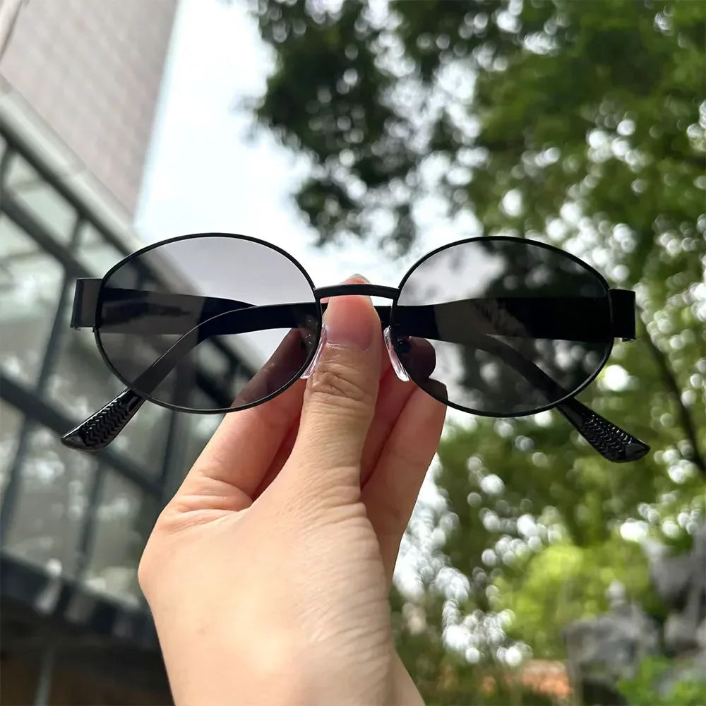Luxury unisex metal sunglasses, oval-shaped, fashionable, UV400 protection, elegant tints for men and women Glasses Googles