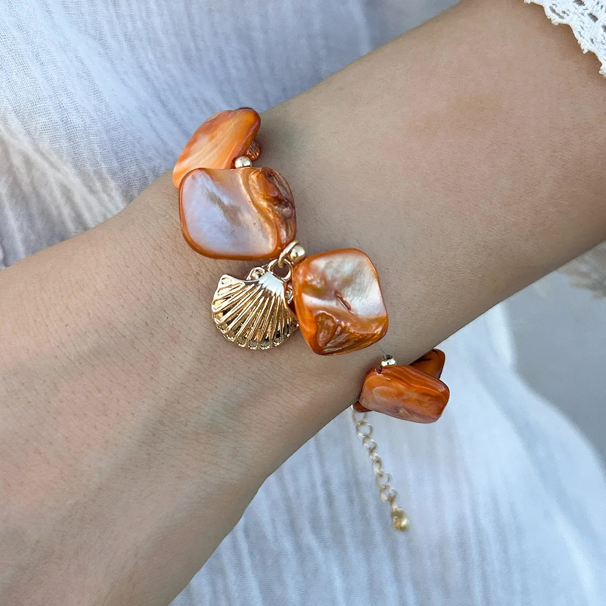 Retro Starfish White Shell Conch Pendant Necklace  Women 2024 Simple Creative Colorful Stones  Hand Woven beach Jewelry Girls