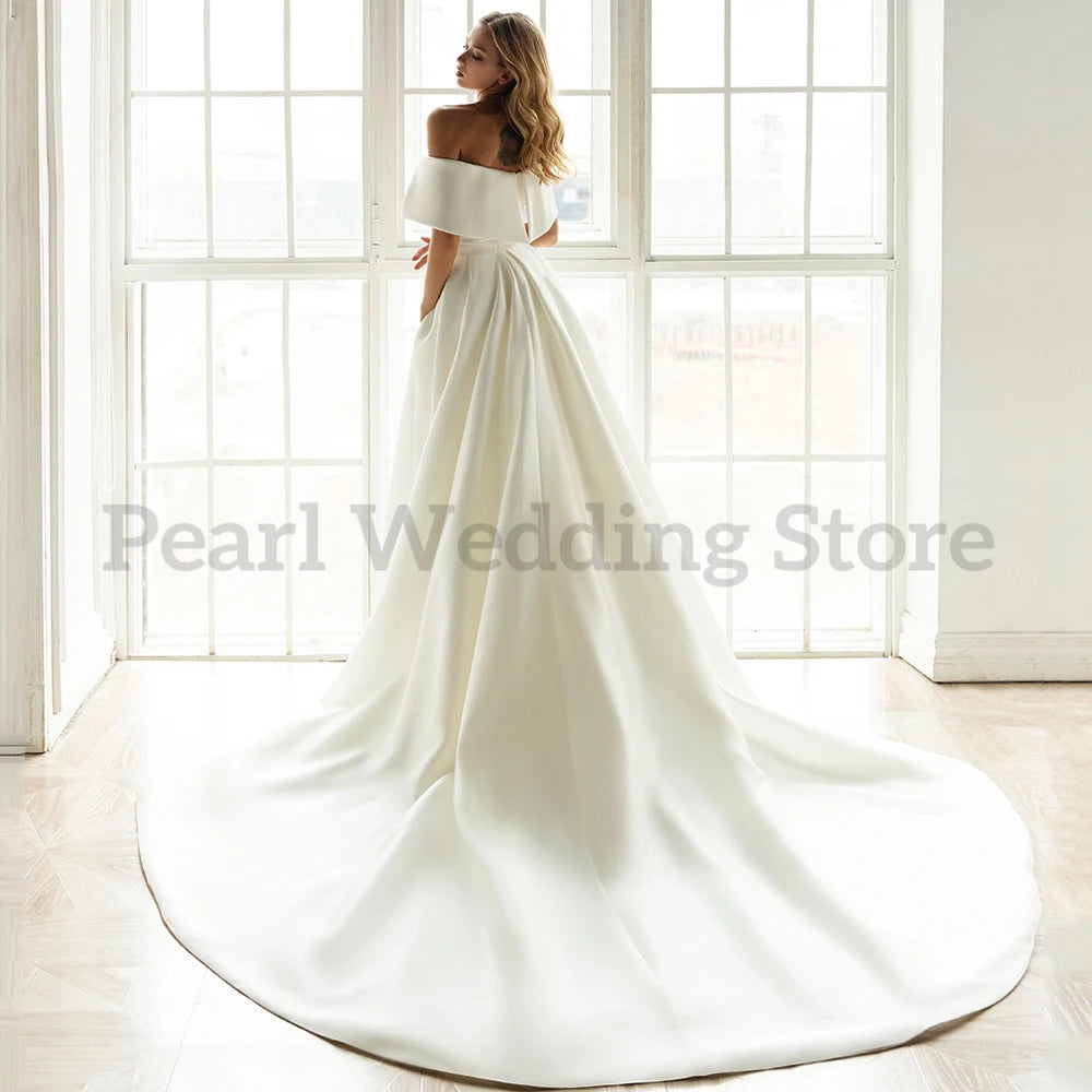 White Bridesmaid Dresses: Wedding Dress Sweetheart Satin Mermaid Off the Shoulder