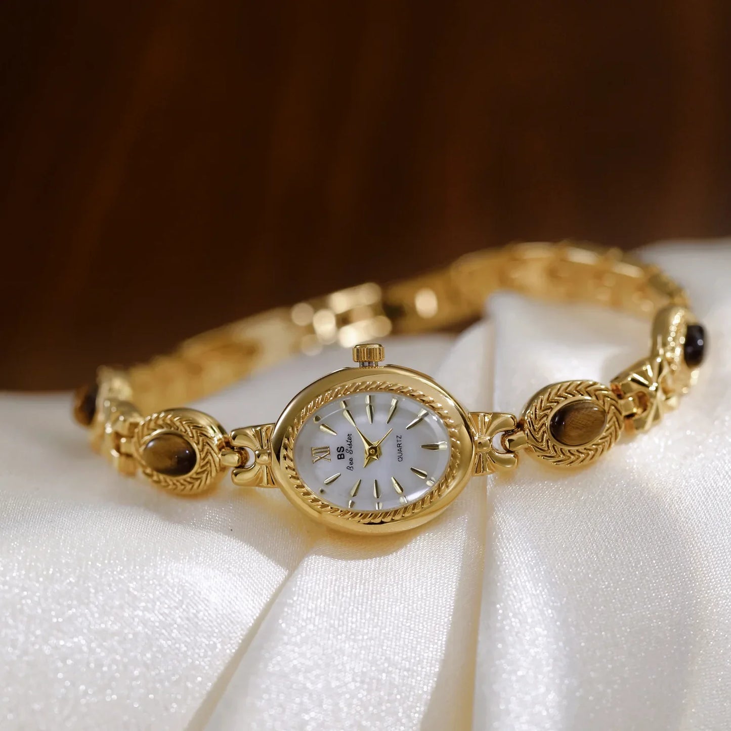 Oval Gold Women Watches Luxury Brand Dress Casual Quartz Small Dial Ladies Wrist Watches Rhinestone Gold Watches for Women 2025