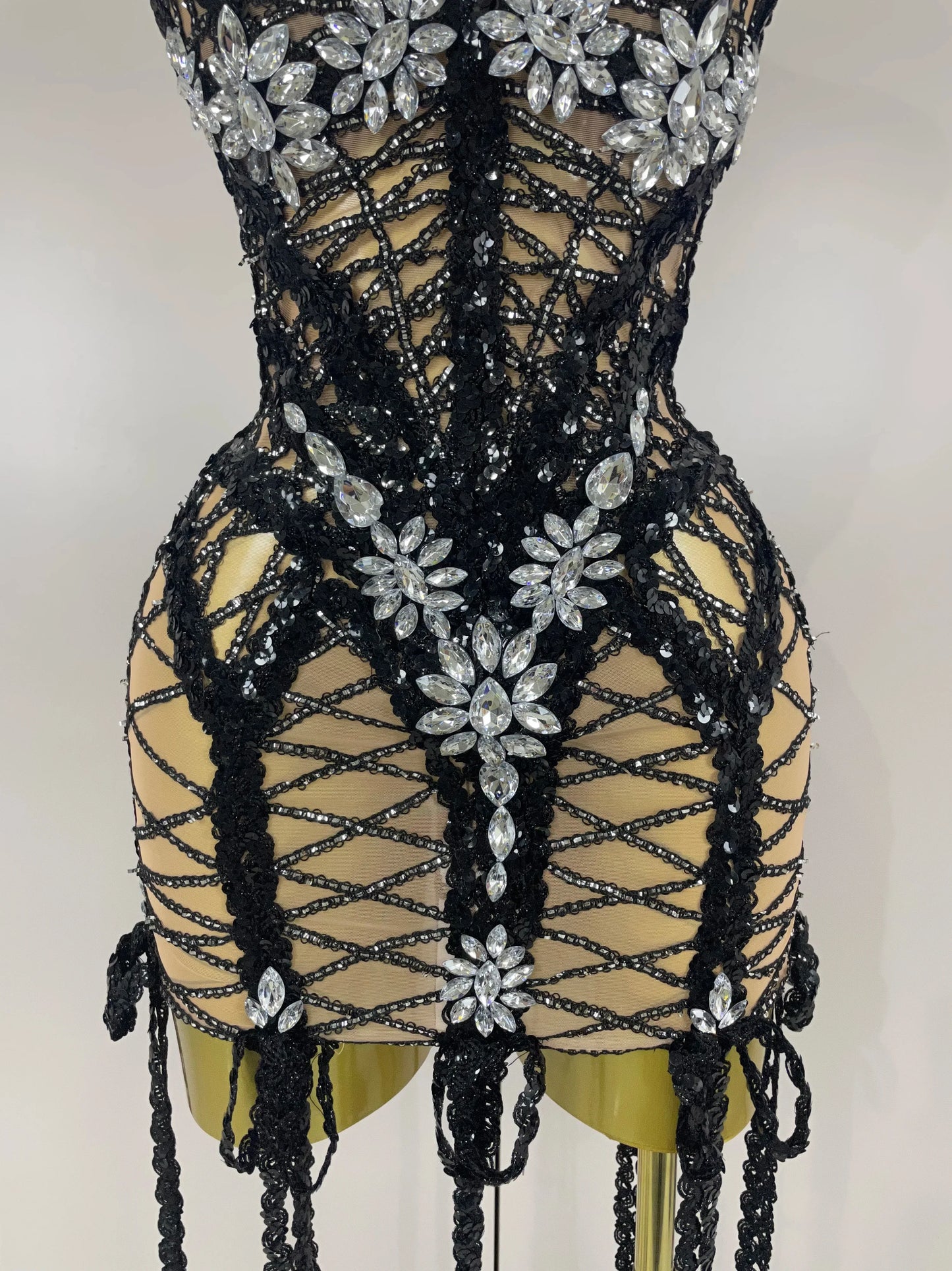 Sparkle Sequins Embroider Sparking Diamonds Long Tassel Sleeveless Mini Dress Women Red Carpet Goddess Stage Performance Costume
