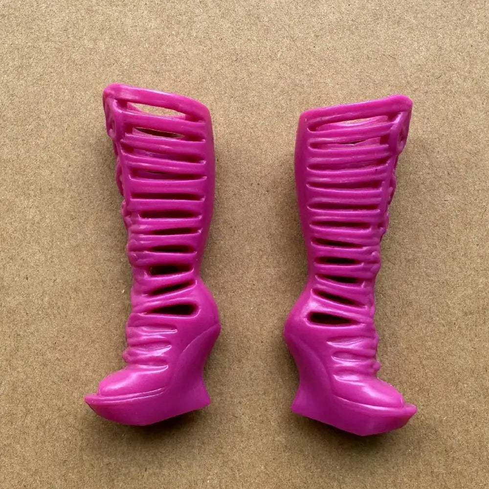 Original Una Verse Dolls Novi Stars with Defectives Joints Movable Rare Collections Gifts