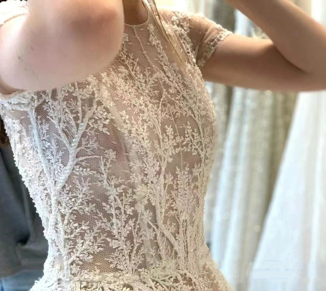 White Bridesmaid Dresses: Wedding Dresses O-Neck Short Sleeves Bridal Gowns Lace
