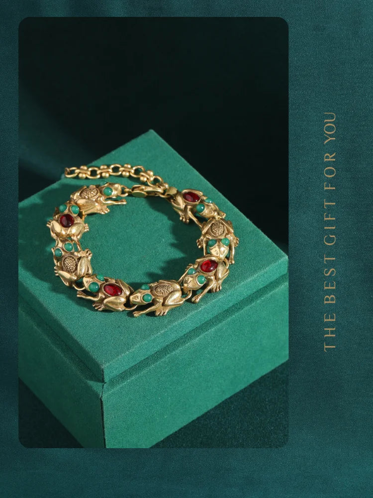 Vintage Adjustable Frog Charm Bracelet with Natural Stone Eyes - 18K Gold Plated Unique Jewelry for Women