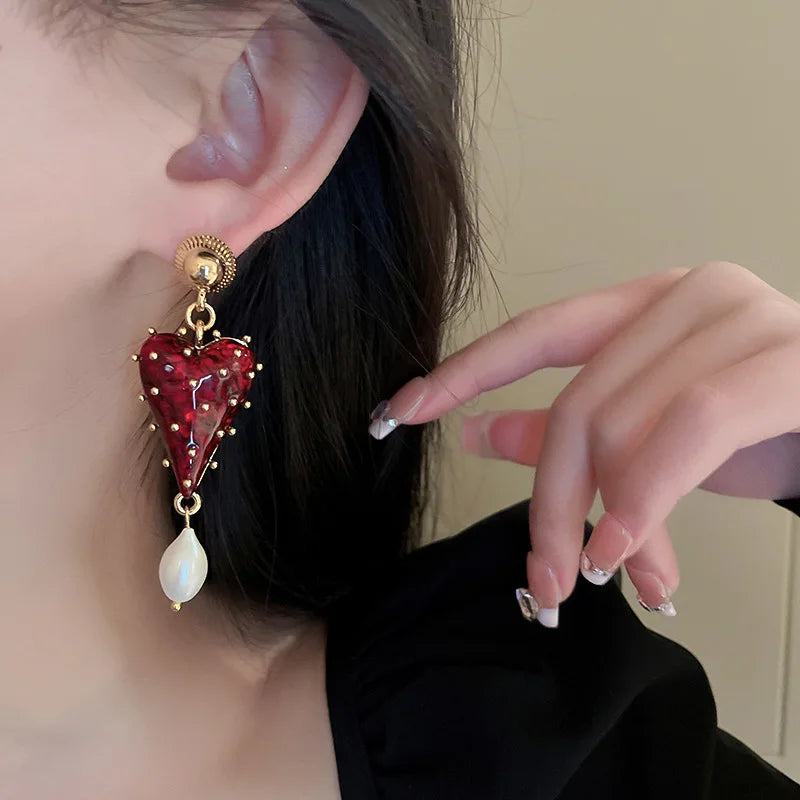 Minar Charming Red Color Resin Love Heart Dangle Earrings for Women Baroque Freshwater Pearl Long Earring Wedding Party Jewelry
