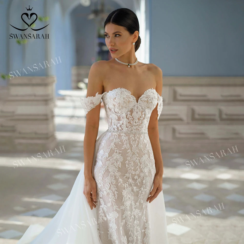 White Bridesmaid Dresses: Wedding Dress Sleeveless Appliques Mermaid Princess