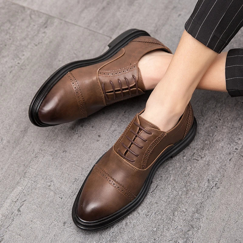 2024 New Men Dress Shoes Leather Shoes Fashion Derby Shoes Classic Casual Business Wedding Footwear Brown Italy Male Formal Shoe