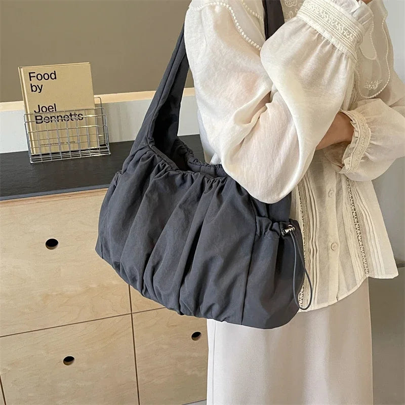 Fashion Nylon Pleated Women's Crossbody Bag Casual Trend