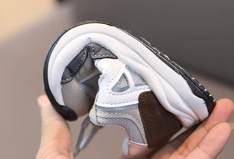 Kids Shoes for Boys Girls Soft Sneakers Fashion Sports Running Shoes
