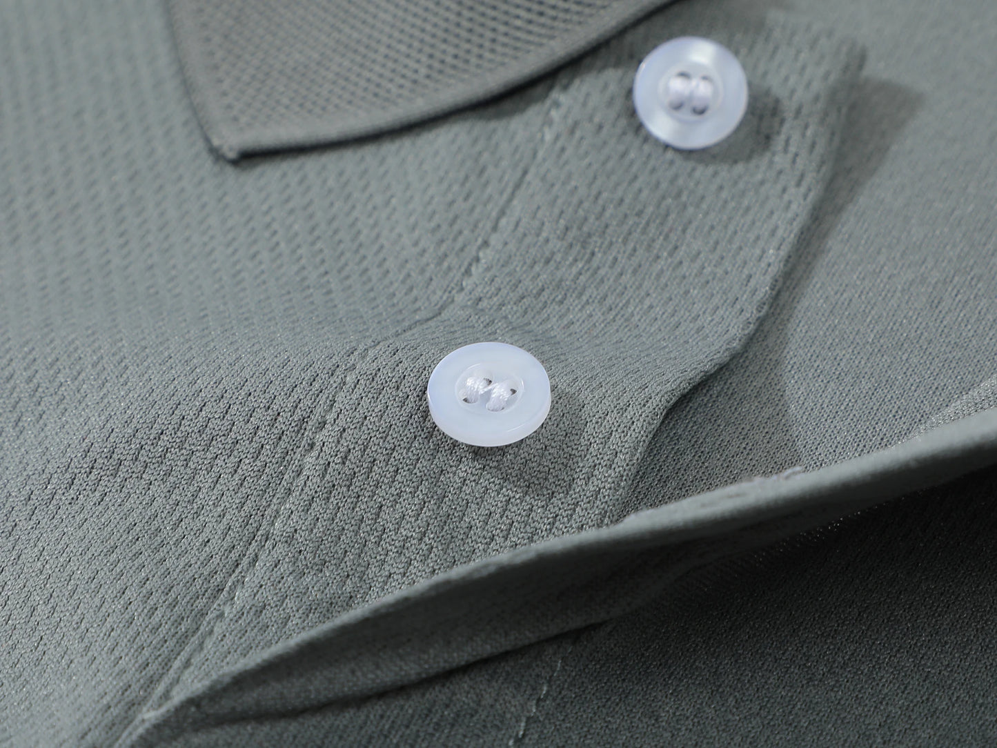 2025 New Summer Men's Short Sleeve Collar Tshirts New Solid Color Casual Polo Shirt Trendy Breathable Loose Basic Splice Top