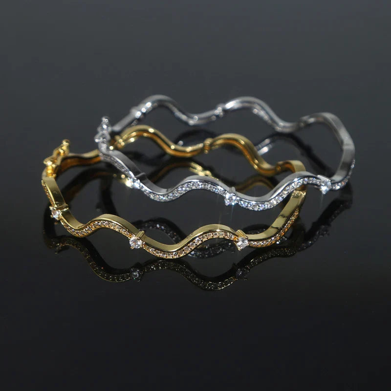 High Quality Fashion Women Jewelry Micro Paved 5A Cubic Zirconia CZ Wave Band Bangle Bracelet