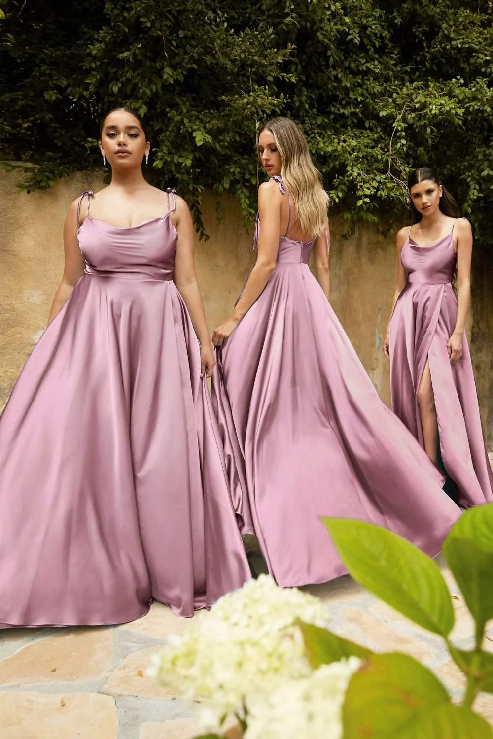 Evening wear Dresses: Women Maxi Dress for Night Leg Slit