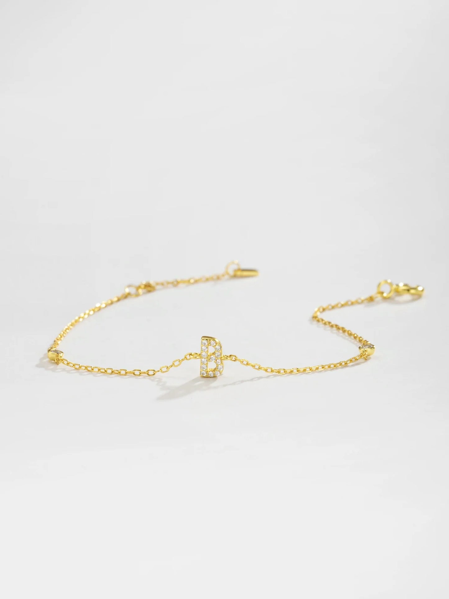 VEWANT 925 Sterling Silver Monogram Letter A - Z Initial Charm Chain Bracelet Luxury Wedding CrystalFine Jewelry