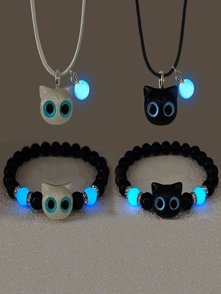 Cute Cartoon Big Eye Cat Luminous Bracelets Glow In The Dark Fluorescence Pendant Bracelet For Women Couple Friendship Jewelry