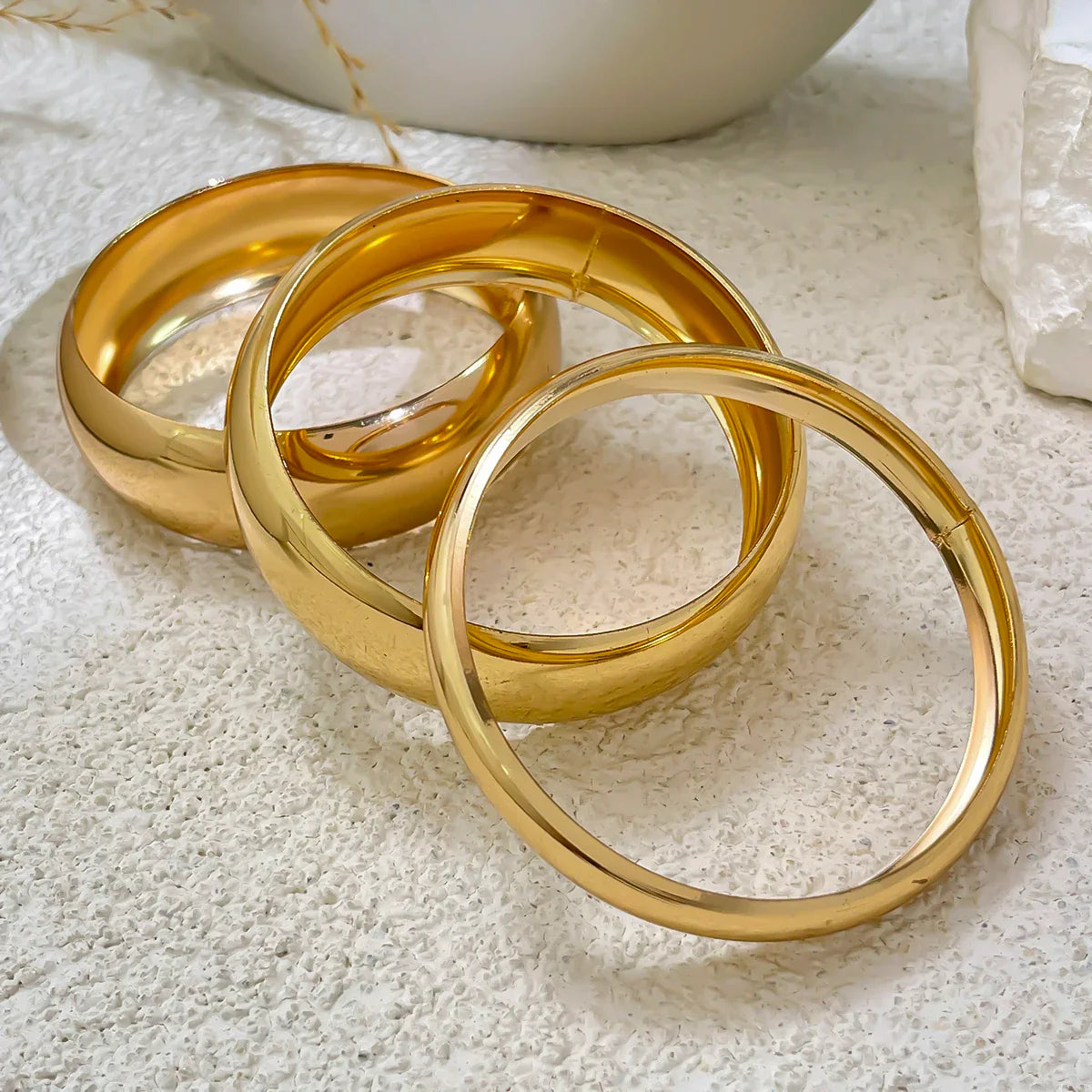 KunJoe 3Pcs/Set Fashion Design Smooth Round Big Bangles for Women Punk Heavy Metal 6.5cm Wide Bracelets Gold Color Hand Jewelry