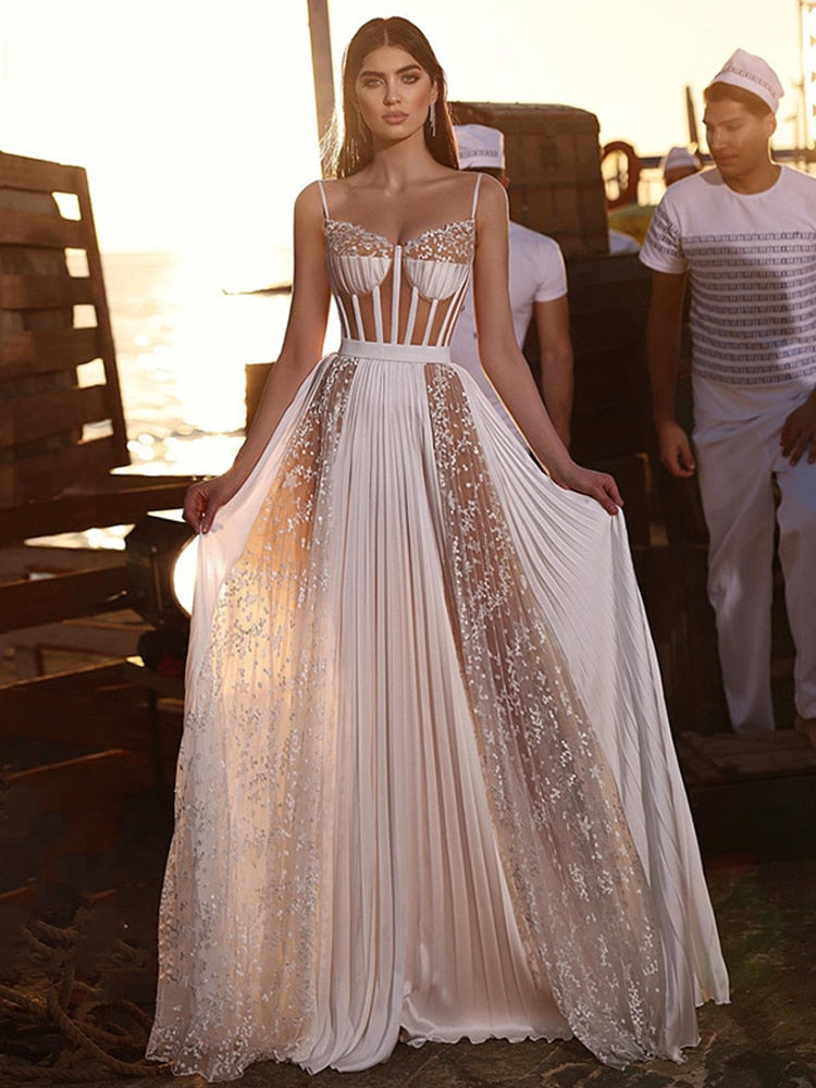 White Bridesmaid Dresses: Boho Wedding Dresses A Line Spaghetti Straps Bridal Dress