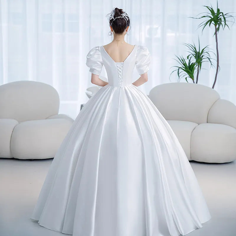 Vintage Princess Wedding Dress 2023 New Satin Simple Wedding Gown Shining Beading Slim Bridal Dress Plus Size Robe De Mariee