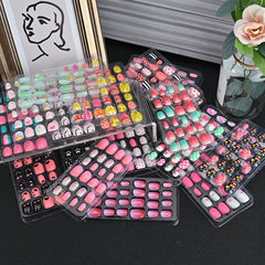 24pcs/box Candy Kids False Nail Cartoon Full Cover Press On Fake Nails Tips Kawaii