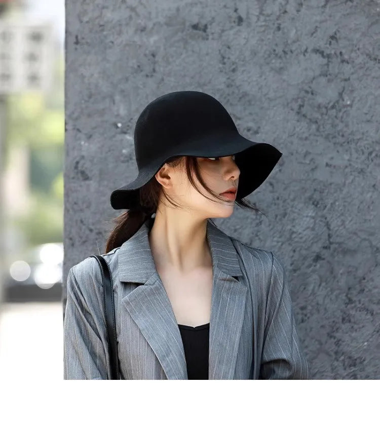 2025 NEW Fedora Hat Women's Autumn Wave Curled English Retro Versatile Fisherman Hat Fashion Hepburn Style Woolen Top Hat
