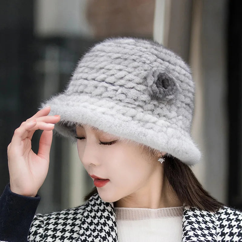 Woman Hat Winter Solid Mink Caps With Flower Natural Mink Fur Hats New Russian Girl Soft Knitting Real Fur Bucket Hats 2026 Warm