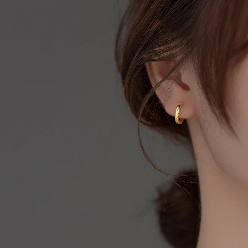 WANTME 925 Sterling Silver Statemnet Gold Plaid Simple Huggies Ear Buckles Elegant French Piercing Hoop Earring for Women Jewelr