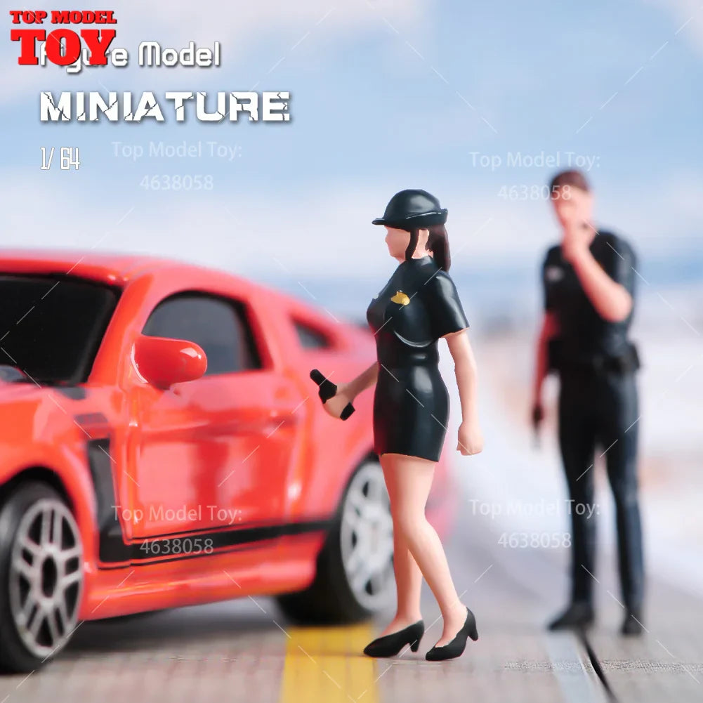 Painted Miniatures 1/64 Scale Beauty Handsome Boy Policeman Girls Male Female Scene Figure Model For Car Vehicles Decorate