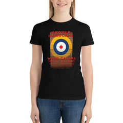 Hawker Hurricane: Attractive RAF national roundel aviation design. T-Shirt Female