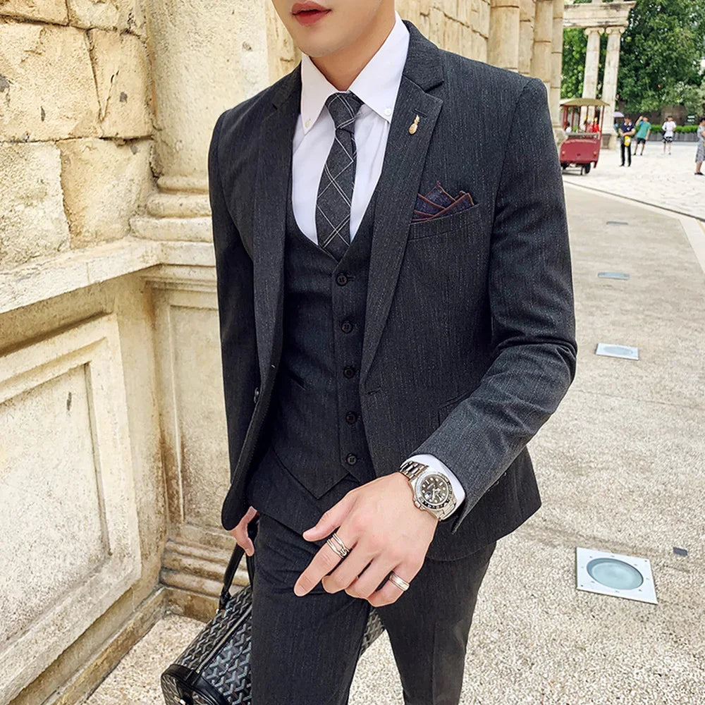 Tuxedo for Mens: 3 Pcs Suits Set Men British Style Coat Vest Pants Male Slim Fit