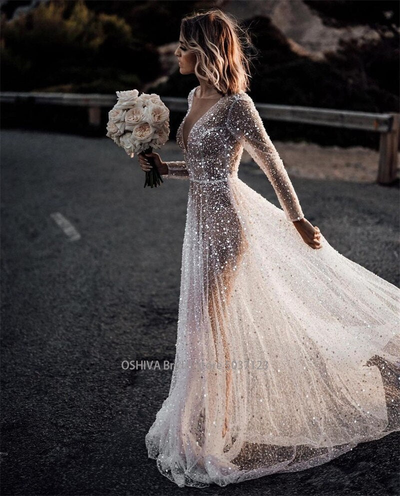 Wedding Dresses Long Sleeves Floor Length Backless Bridal Gowns