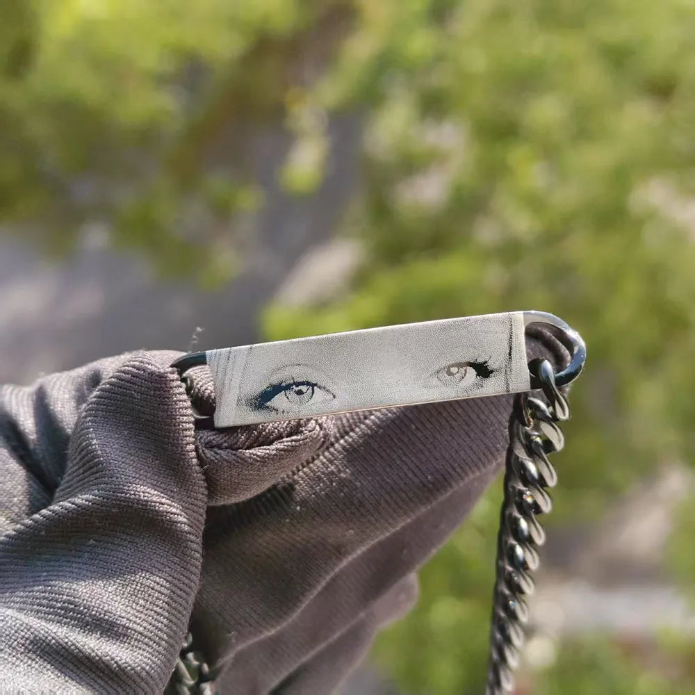 Personalized Eyes Photo Couple Bracelet Laser Engraved Eyes Photo Bracelets Stainless Steel Gifts for Boyfriend Family Father