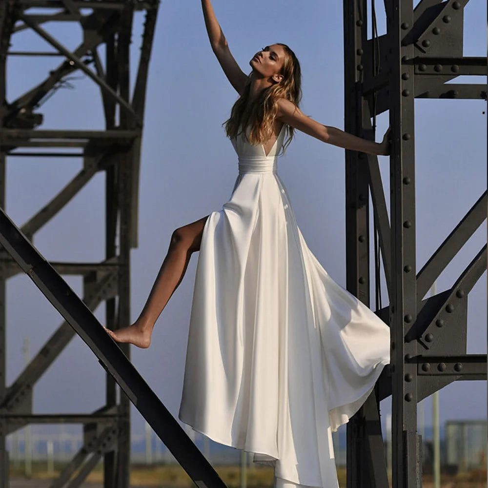 White Bridesmaid Dresses: A-Line Wedding Dress Satin Side Slit Floor Length
