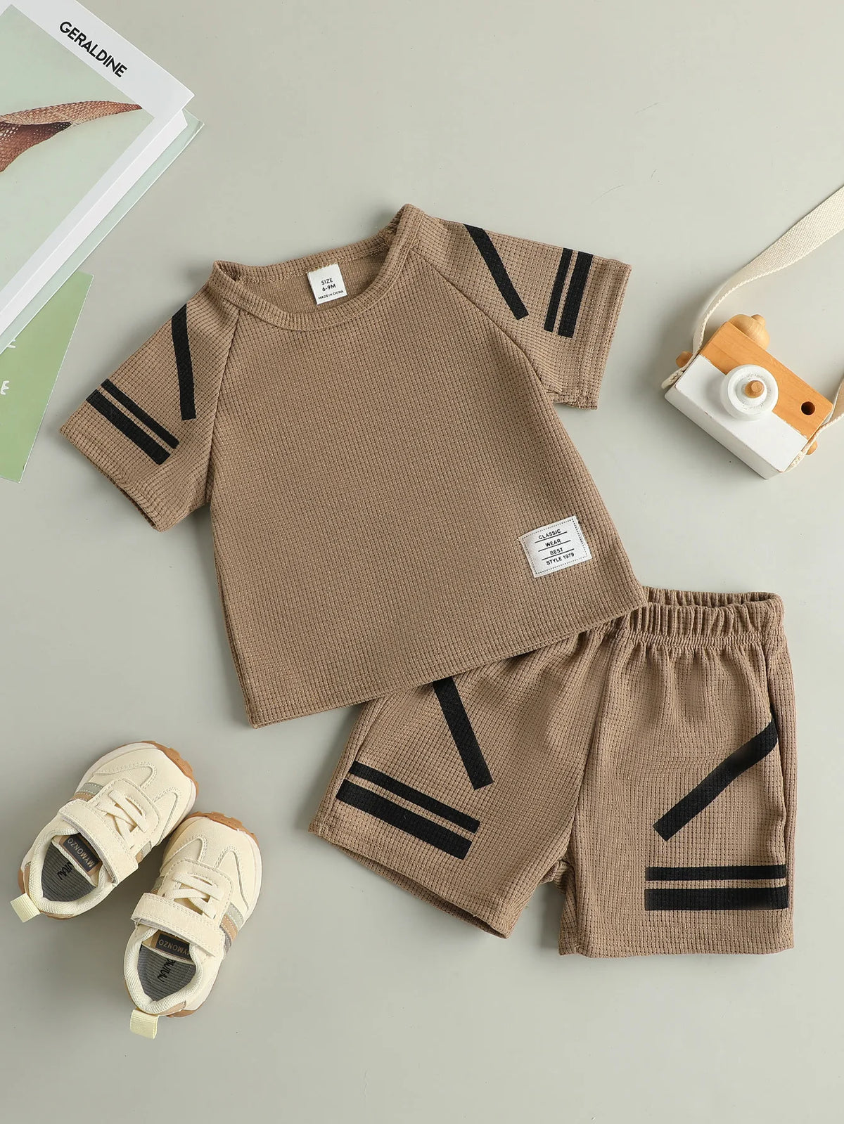 Children’s Summer New Arrival Boys’ Casual Irregular Striped Short-Sleeved T-Shirt and Shorts Sport Set