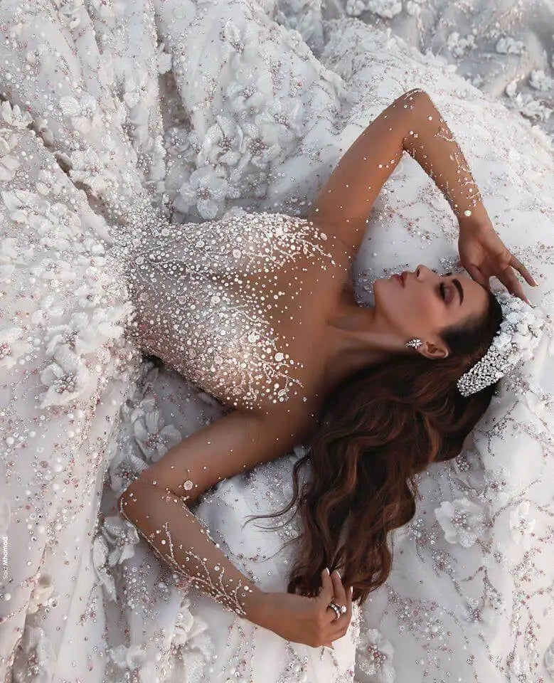 White Bridesmaid Dresses: Wedding Dress Long Sleeve 3D Floral Wedding
