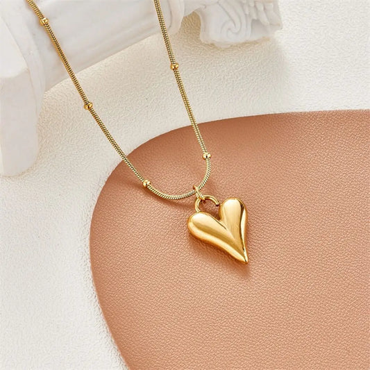 Classic Peach Heart Pendant Stainless steel Necklace Korean Fashion Jewelry