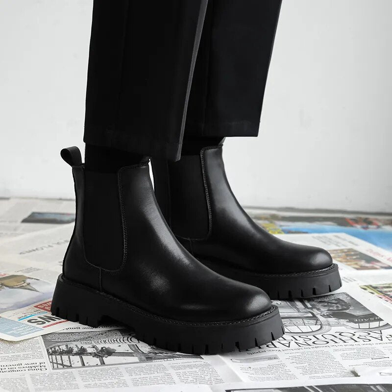 Outdoor Leather Mens Slip on High Top Shoes Luxury Brand Men Winter Plush Snow Boots