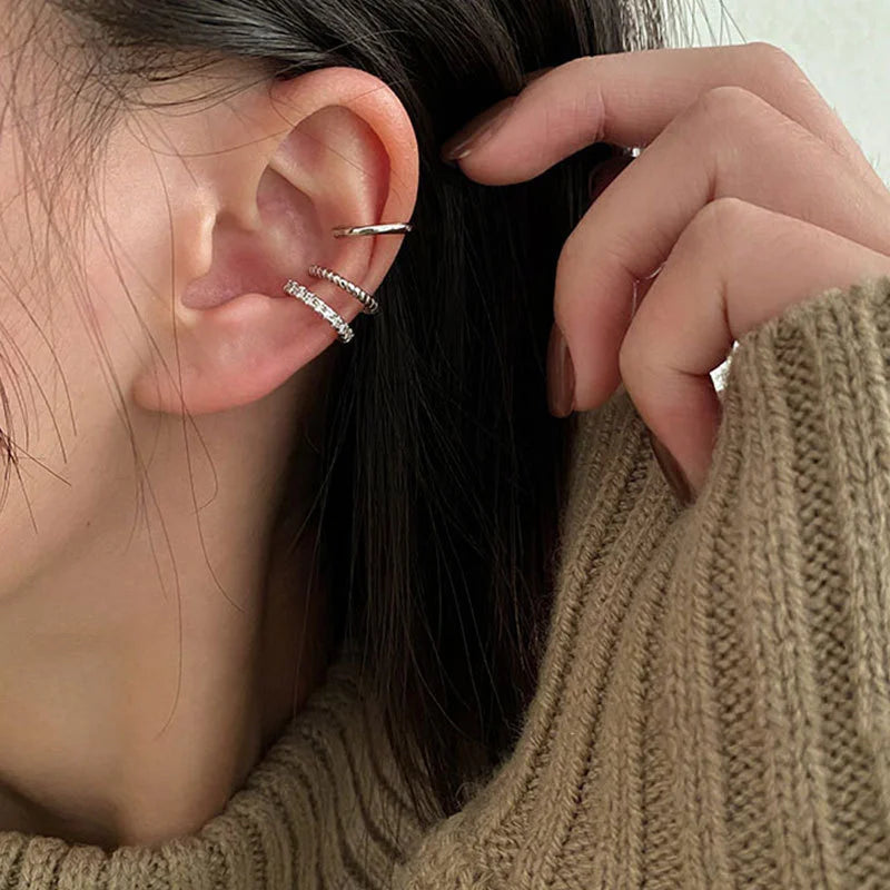 EVISPOL Fashion Exquisite Crystal Zerconia Ear Cuff Earrings for Woman Non Piercing Leaf Clip Earrings Christmas Jewelry Gift