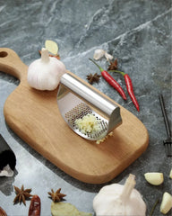 Multi-function Manual Garlic Press Curved Garlic Grinding Slicer Chopper Stainless Steel