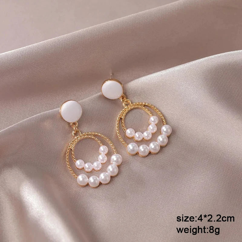 Pure White Women's Dangle Earrings Blooming Flower Acrylic Enamel Butterfly Imitation Pearl Heart Hanging Earrings Elegant brinc
