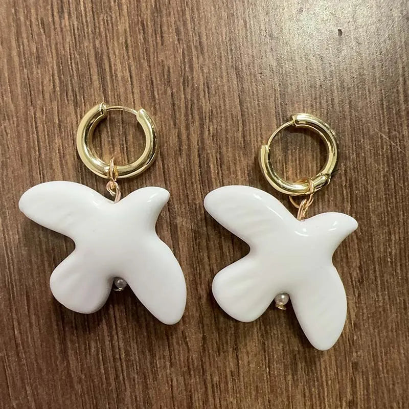Fashion White Peace Dove Pendant Necklace Earrings for Women Vintage Metal Geometric Round Ear Hoop Jewelry Gift