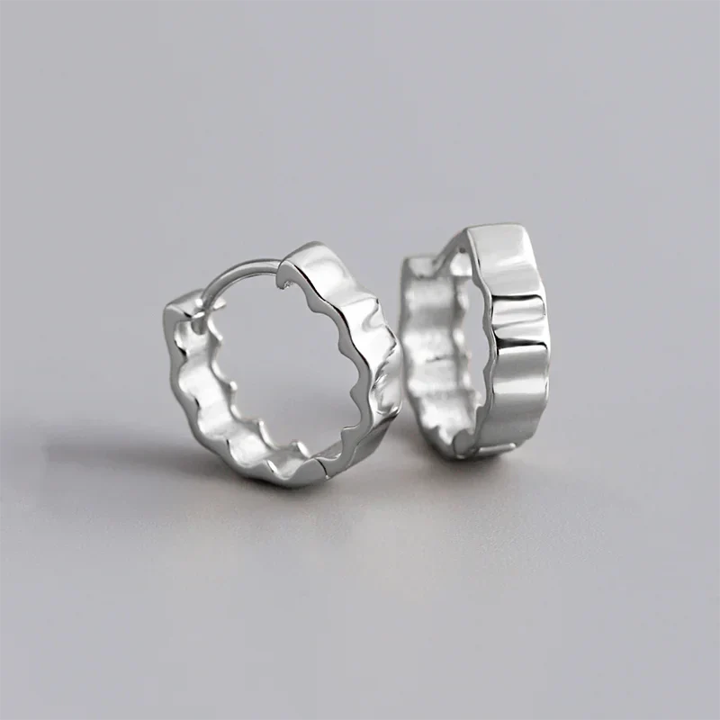 WANTME 925 Sterling Silver Minimalist Statement Waves Huggies Hoop Earrisngs for Women Fashion French Charms Jewelry Ear Buckle