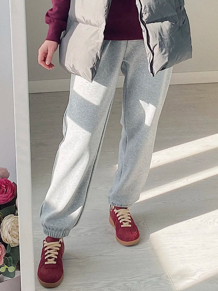 Sweatpants Women Winter Straight Leg Fleece Pants Elastic Waist Gray Velvet Trousers