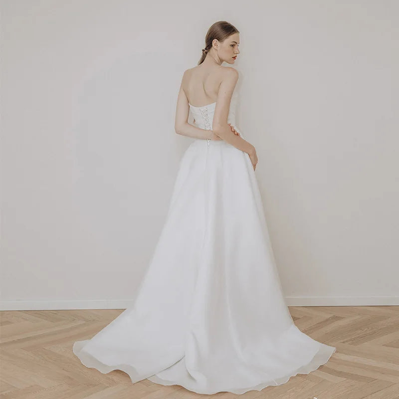 White Bridesmaid Dresses: Wedding Dress Elegant A-line Sleeveless