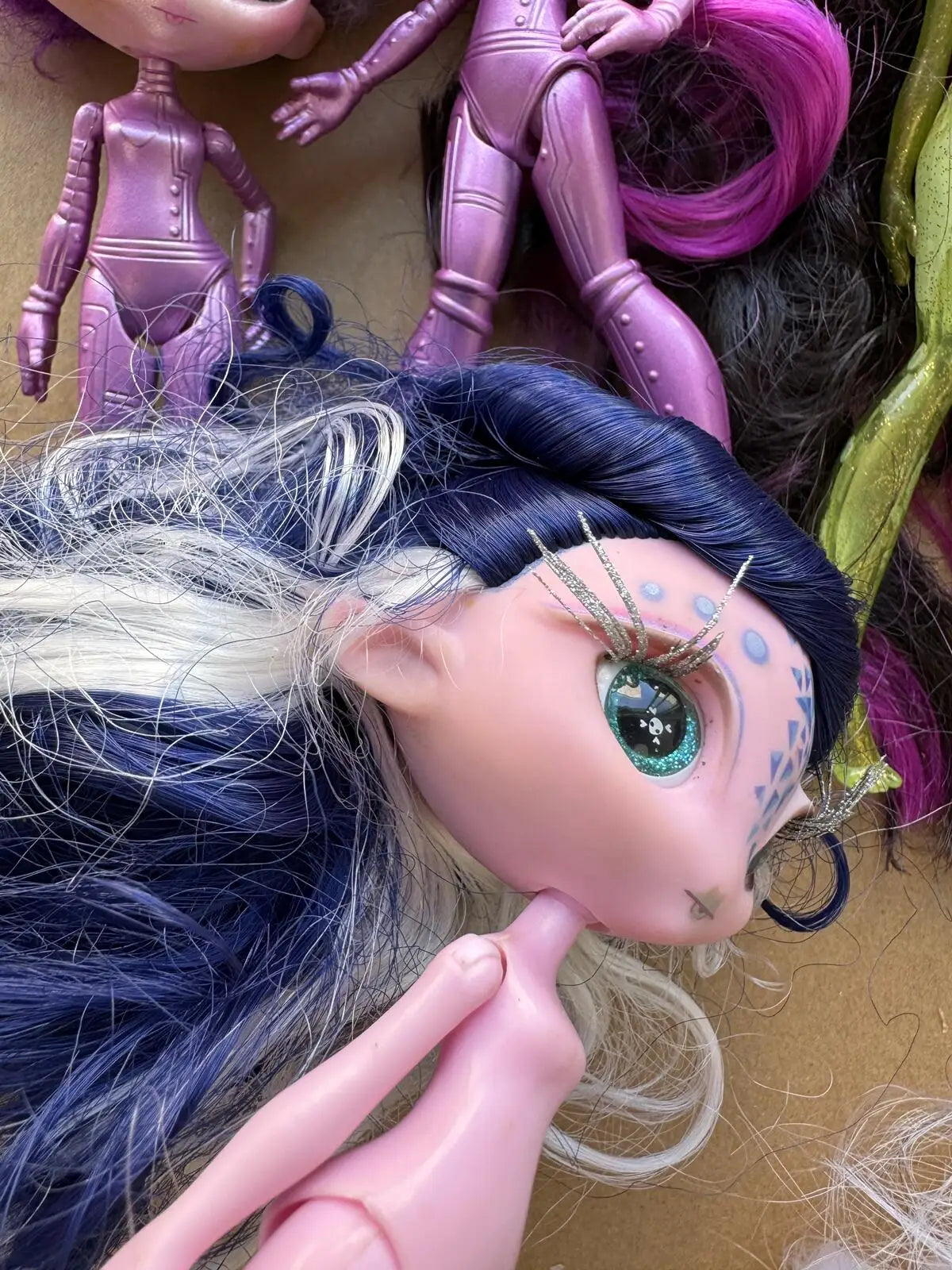 Original Una Verse Dolls Novi Stars with Defectives Joints Movable Rare Collections Gifts