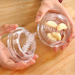 New Kitchen Multifunctional Garlic Grinder Manual Garlic Roller Grinder Chopper