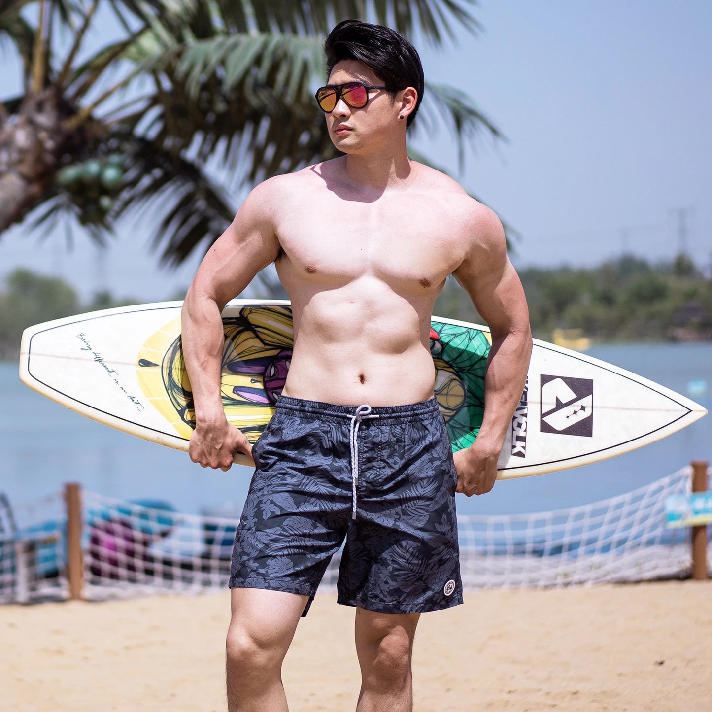 SURFCUZ Beach Men's Swim Shorts Flower 3D Printed Surfing Board Shorts Quick Dry with Mesh Lining and Pockets Struck Shorts