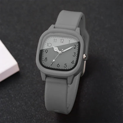 1/10PCS Fashion Square Women Watches Casual Silicone Band Quartz Wristwatch for Girls Clock Reloj Mujer（Without Box）