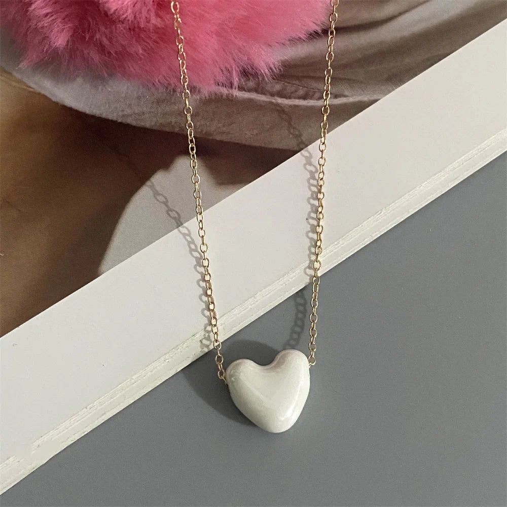 1 PC Fashion Love Heart Choker Necklace Various Color Gift Necklace Golden Color Link Chain Neck Jewelry