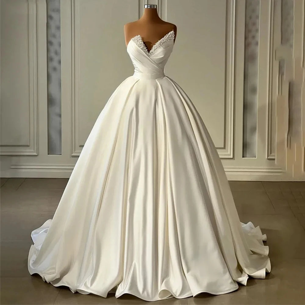 White Bridesmaid Dresses: Wedding Dresses Gorgeous Satin Simple Off Shoulder
